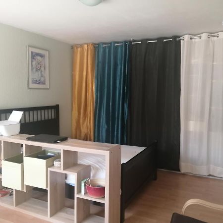 Kievaille Apartment Plaisir Ngoại thất bức ảnh