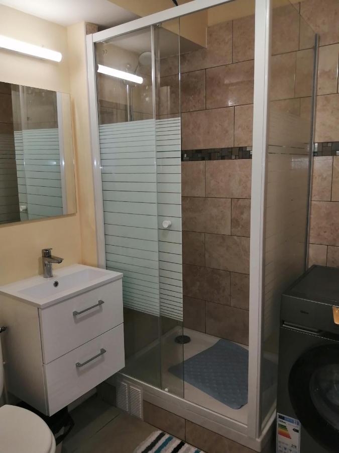 Kievaille Apartment Plaisir Ngoại thất bức ảnh