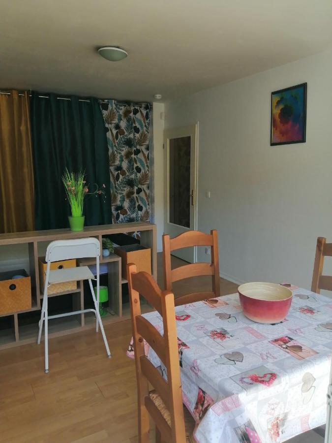 Kievaille Apartment Plaisir Ngoại thất bức ảnh