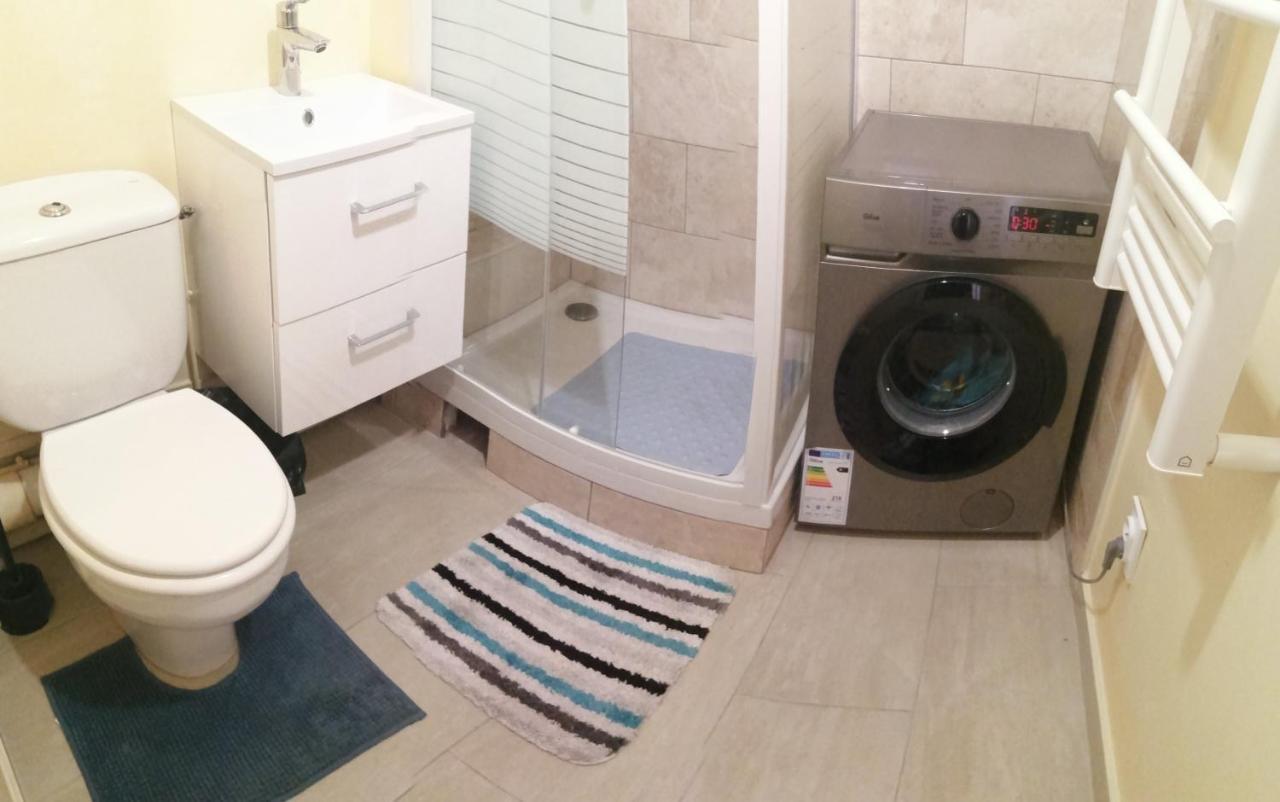 Kievaille Apartment Plaisir Ngoại thất bức ảnh