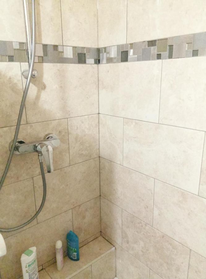 Kievaille Apartment Plaisir Ngoại thất bức ảnh