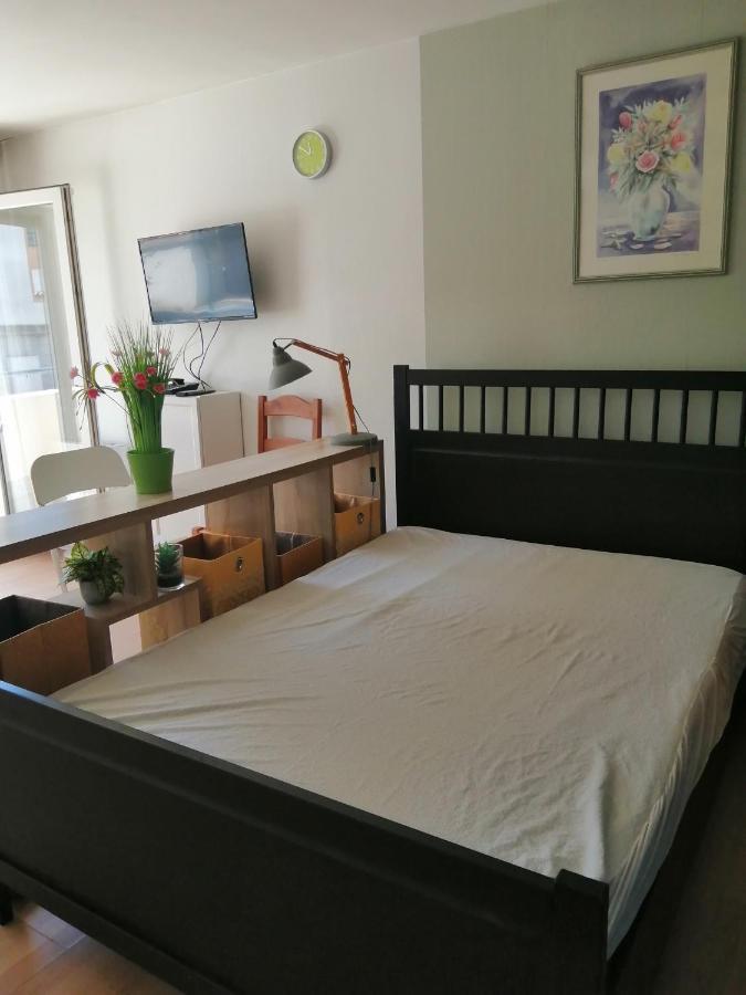 Kievaille Apartment Plaisir Ngoại thất bức ảnh