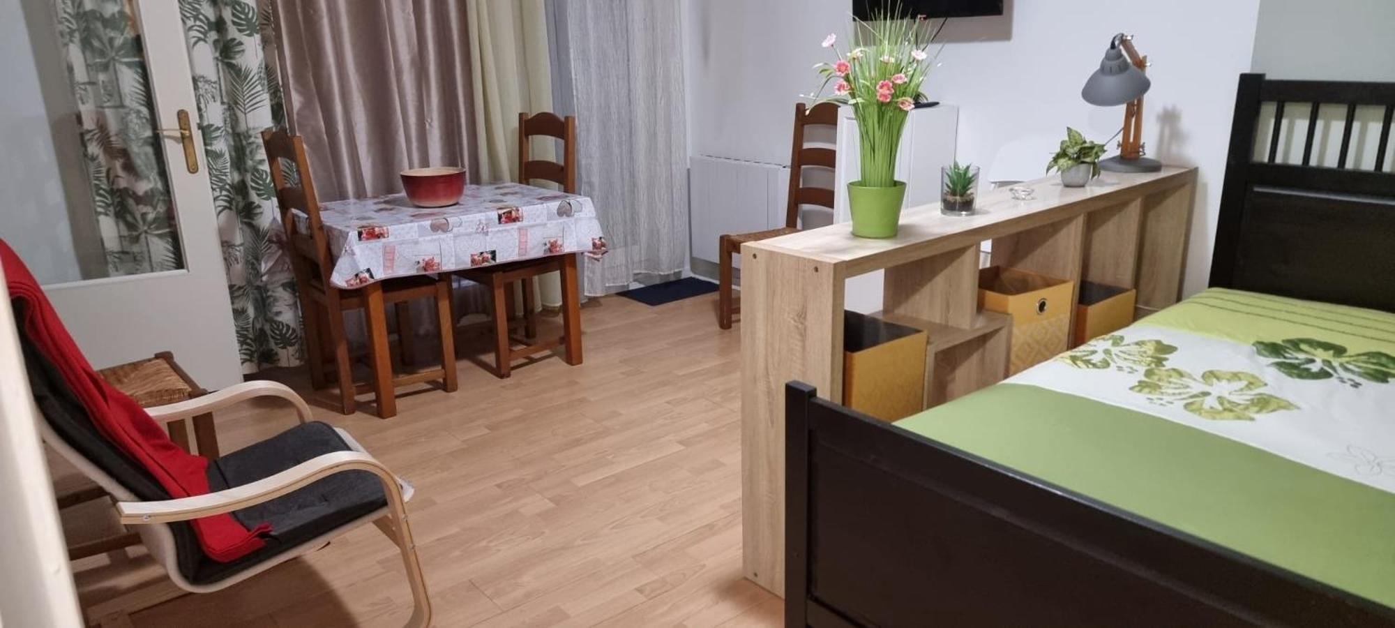 Kievaille Apartment Plaisir Phòng bức ảnh