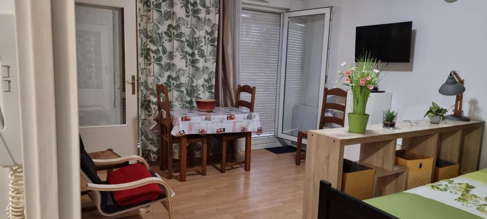 Kievaille Apartment Plaisir Phòng bức ảnh